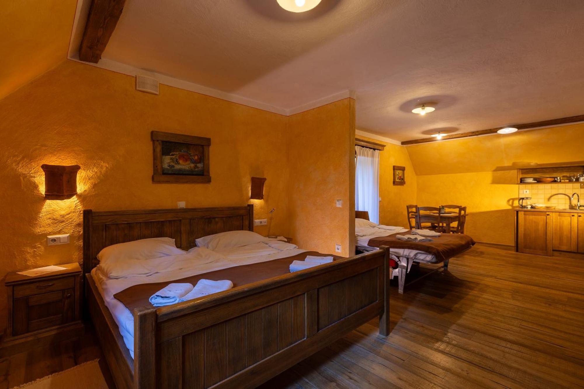 Pomona Relaxing Nature Guest House Рогашка Слатина Экстерьер фото